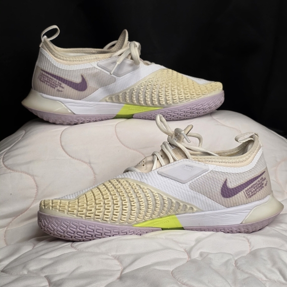 Nike Court React Vapor NXT White Amethyst Wave Women's Size 9 - Picture 2 of 8